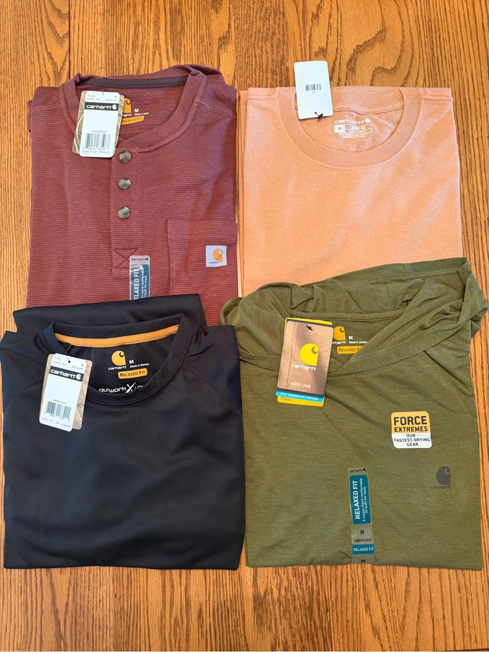 Men’s Medium Carhartt Lot